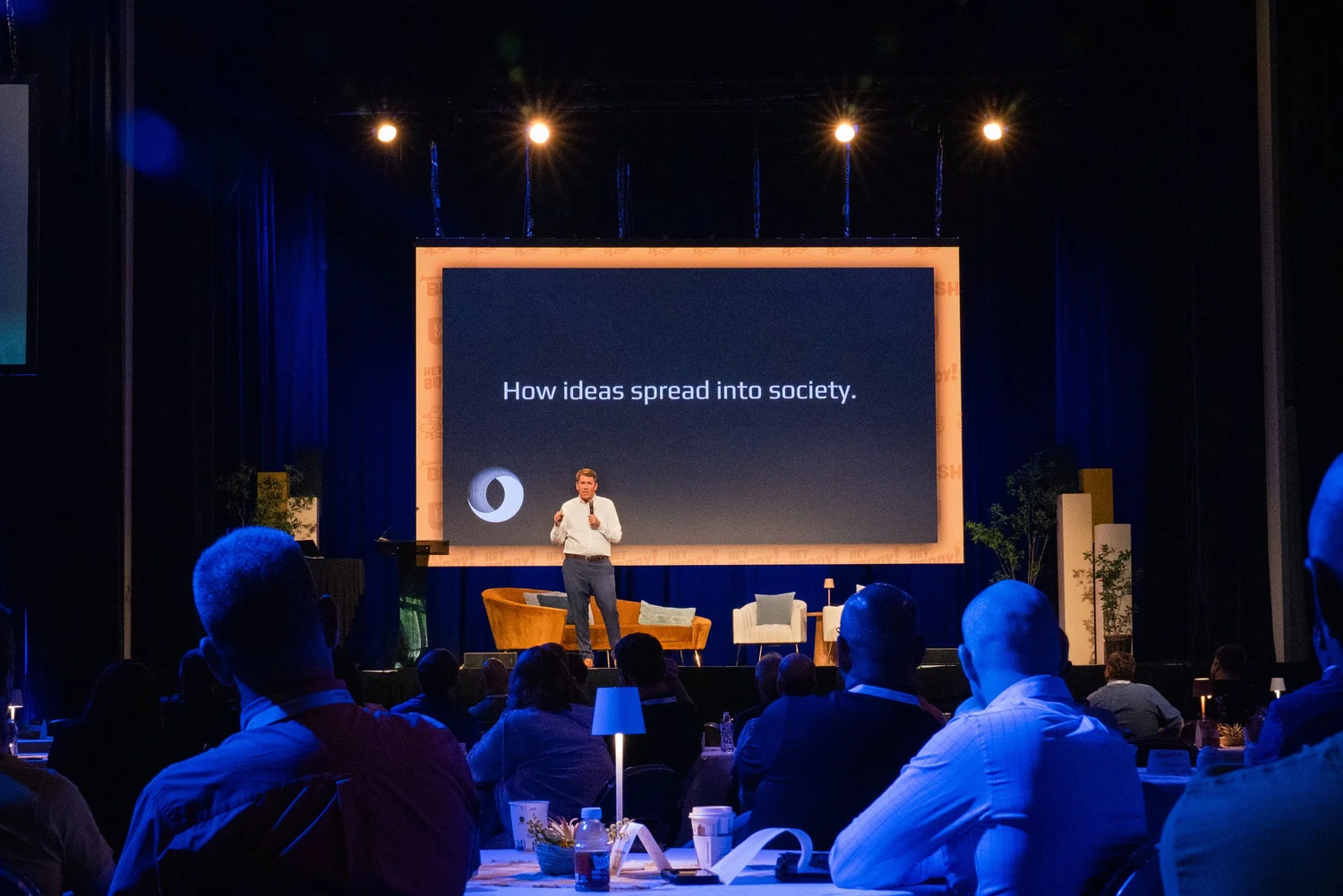 Vance Crowe keynote — full audience at BuddySeat Conference